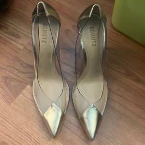 Schultz heels